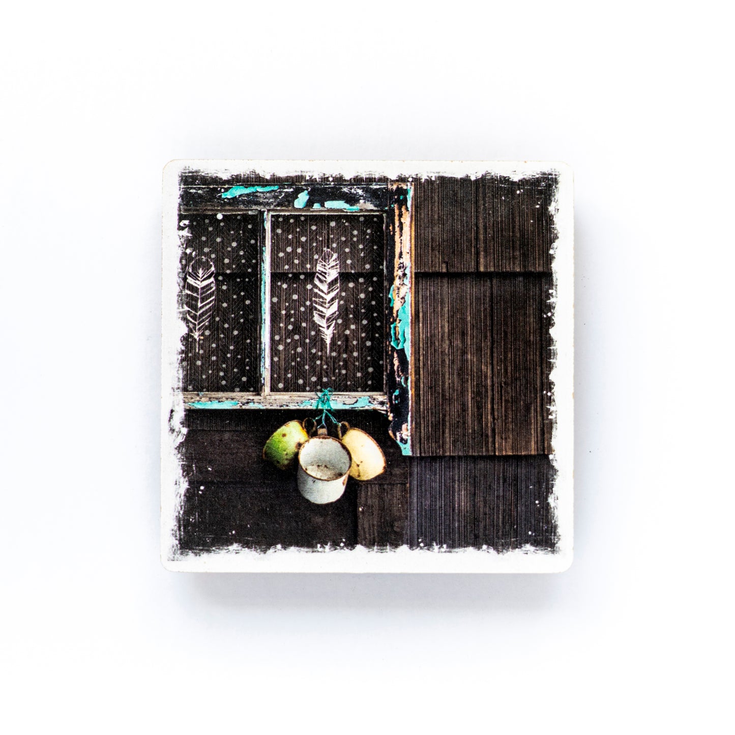 Posavasos con fotografía Tazas de camping vintage en cabina de madera de abedul